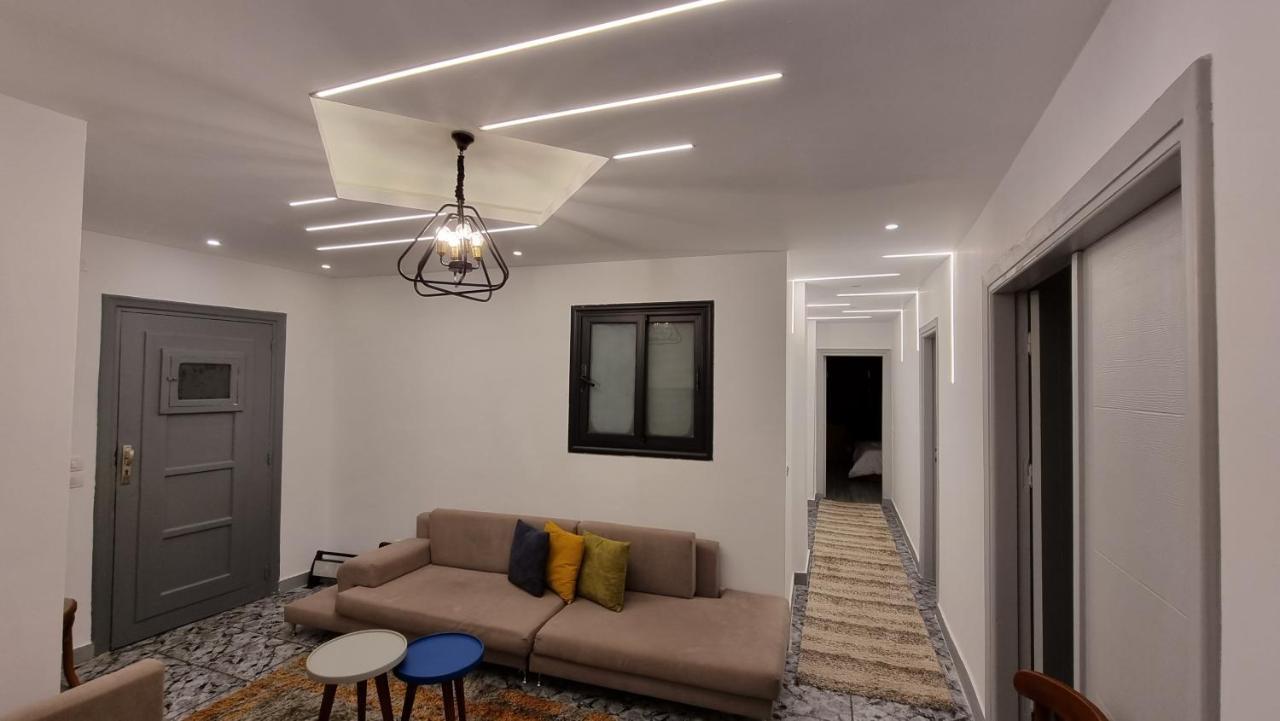 Alex Gate Apartment - Families Only Alexandria Exterior photo